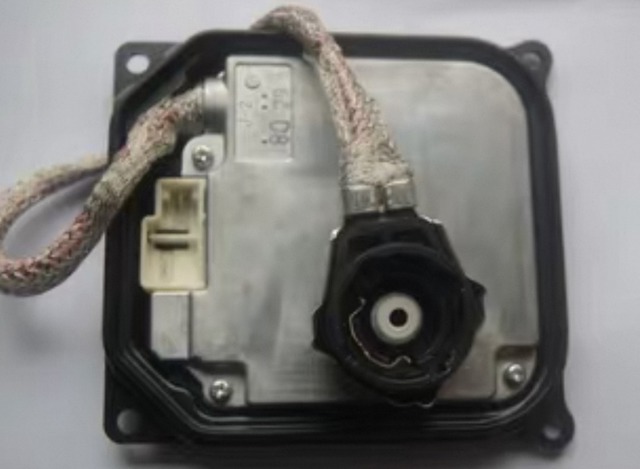 8596752020 Toyota Urządzenie zapłonowe (ksenon)