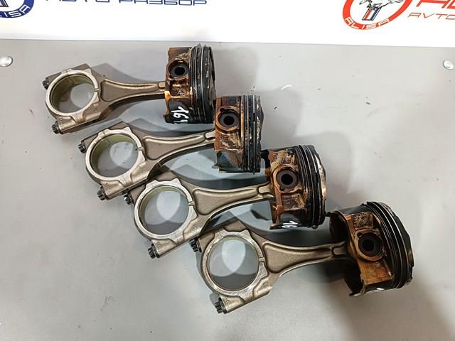 Korbowód tłoka silnika 12100AA370 Subaru