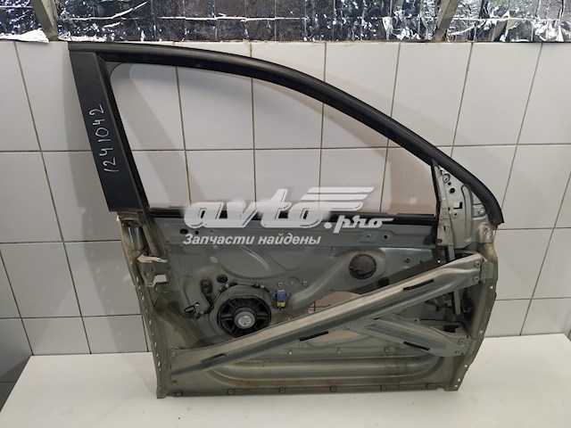 Drzwi przednie prawe VAG 1K5831302S cena, od 246,47 USD