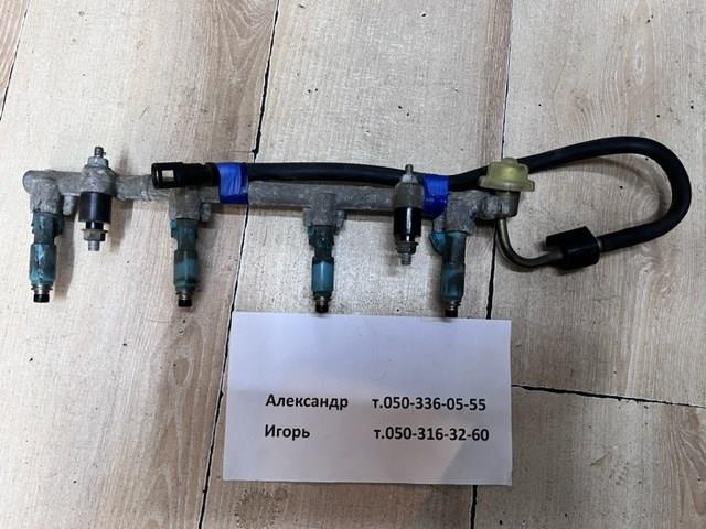 2327028020 Toyota Regulator ciśnienia paliwa w listwie paliwowej