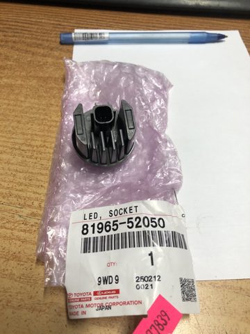 8196552050 Toyota Żarówka lampy przeciwmgielnej