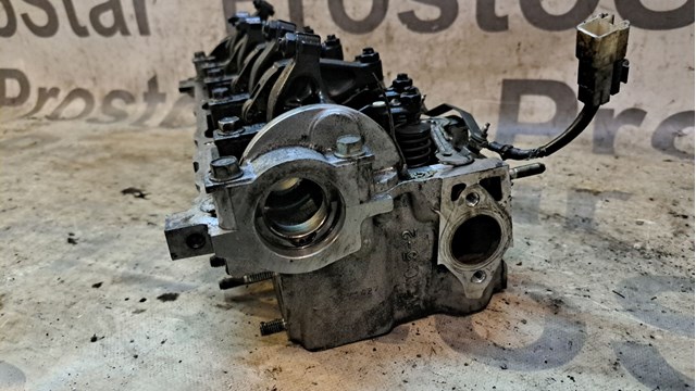 Do koszyka Głowica cylindrów Mazda 5 I CR