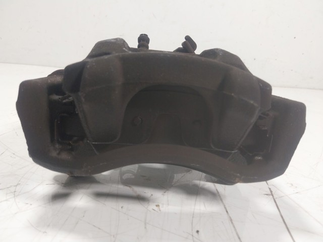 Zacisk hamulcowy tylny prawy Ford 1843320 cena, od 82,99 USD