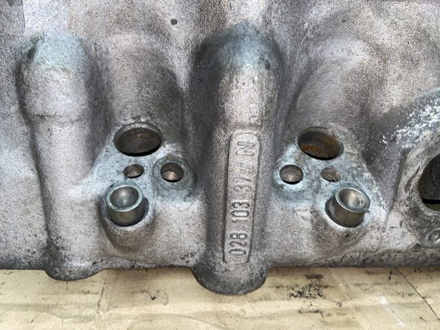 Śruba głowicy cylindrów do Audi 80 B4 8C2