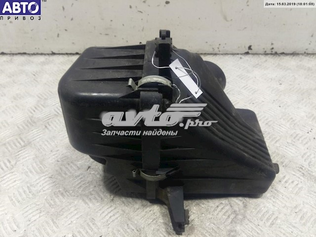 Do koszyka Obudowa filtra powietrza Suzuki Grand Vitara  JB