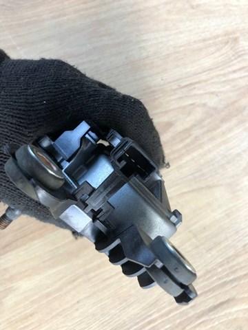 Silniczek wycieraczki tylnej szyby Land Rover Range Rover IV