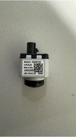 Do koszyka T4K11931 Jaguar Kamera systemu zapewnienia widoczności