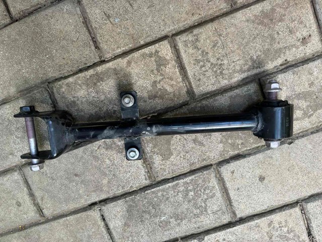 Do koszyka KB7W28550 Mazda Wahacz poprzeczny zawieszenia tylnego lewy