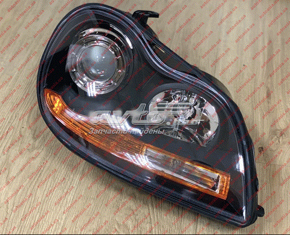 Reflektor prawy Geely 1701052180 cena, od 58,51 USD