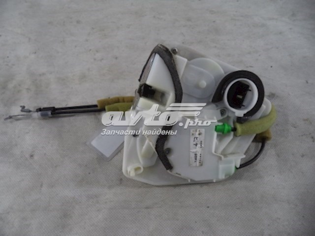 Zamek drzwi tylnych lewych do Mazda 3  BL