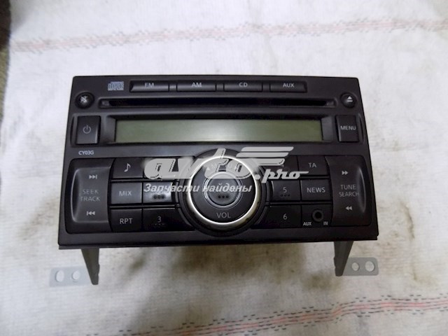 Radioodtwarzacz (radio AM/FM) Nissan JUKE JPN