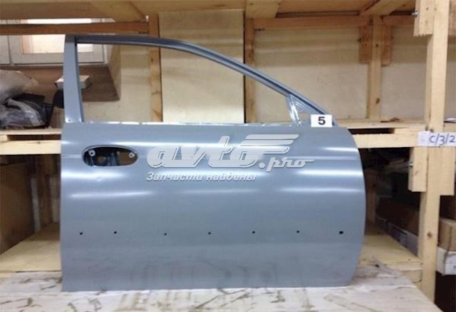  Drzwi przednie prawe KIA Shuma 2