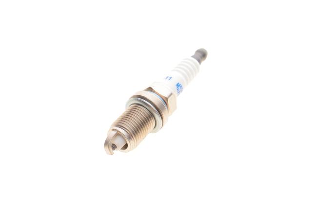 Do koszyka 062511000039 Magneti Marelli Świeca zapłonowa