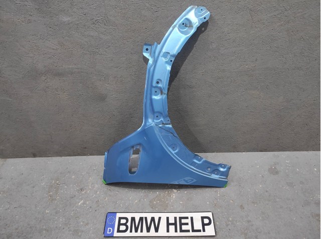 Błotnik przedni prawy 30821336 AND