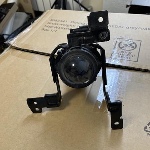 Lampa przeciwmgielna lewa do KIA Forte IV BD, BDM