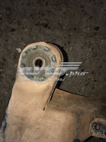 Do koszyka 4010A34105 Ssang Yong Korpus osi przedniej