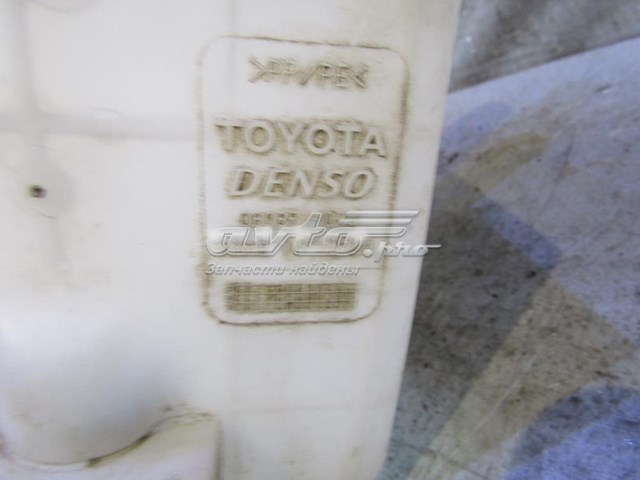 Zbiorniczek spryskiwacza szyb Toyota Corolla sedana (E12) (2002 - 2006) cena, od 43,45 USD