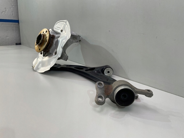Czop (zwrotnica) przedni lewy BMW 6876645 cena, od 286,03 USD