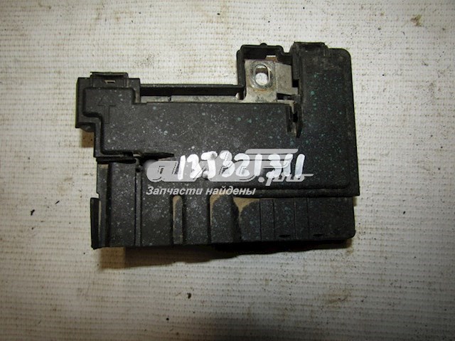 Do koszyka 6R0937548E VAG Skrzynka bezpieczników