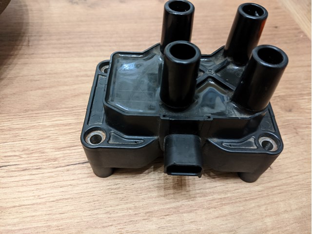 Cewka zapłonowa 4M5G12029ZB Ford