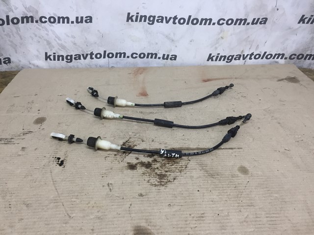  Linka gazu Mercedes E 