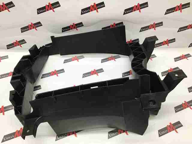 Kierownica powietrza (deflektor) chodnicy intercoolera prawa Land Rover CPLA8A107AC cena, od 86,05 USD
