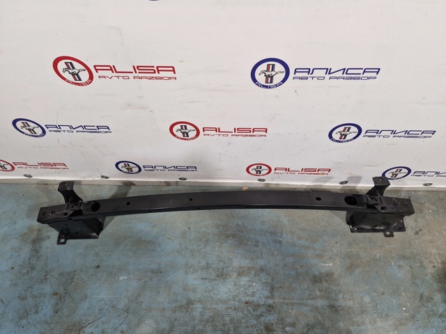 Wzmocnienie zderzaka przedniego 6400L520 Mitsubishi