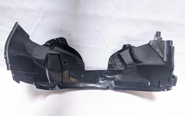  Nadkole błotnika przedniego prawe Ford Mustang 6