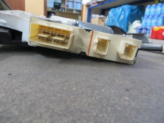 Mechanizm podnoszenia szyby drzwi przednich prawych Citroen C8 minivan (EA, EB) (2002 - 2008) cena, od 63,01 USD