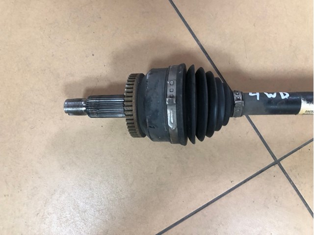 Do koszyka 49501D7030 Hyundai/Kia Półoś napędowa przednia prawa