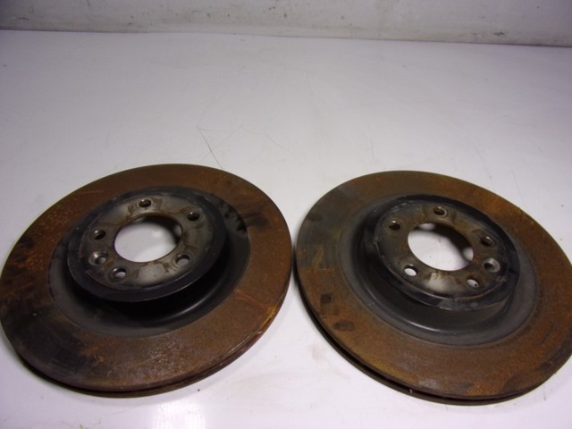 LR161898 Land Rover Tarcza hamulcowa tylna