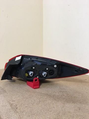 Lampa zespolona tylna prawa zewnętrzna FPS FP4421F6P cena, od 182,09 USD