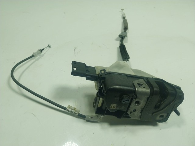 Zamek drzwi przednich prawych do Opel Corsa F P2JO