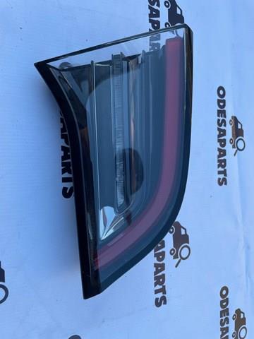 Lampa zespolona tylna lewa wewnętrzna Tesla 150208800B cena, od 157,76 USD