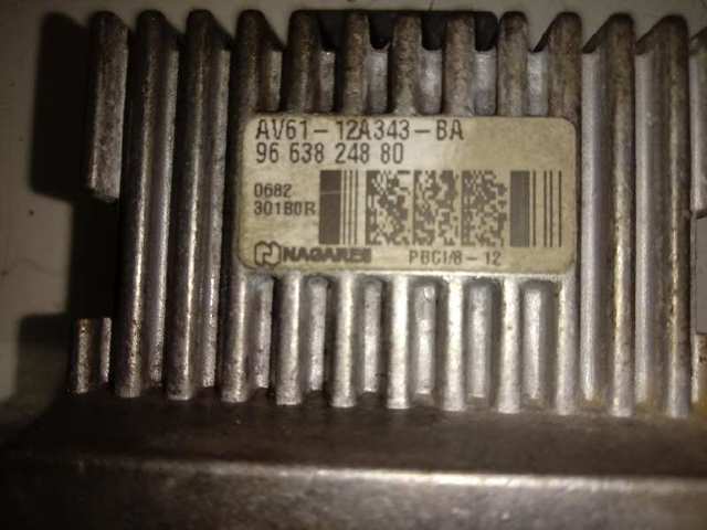 Przekaźnik świec żarowych Land Rover 9663824880 cena, od 37,51 USD