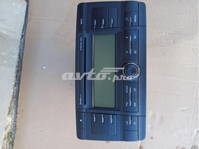 Radioodtwarzacz (radio AM/FM) VAG 1Z0035161C