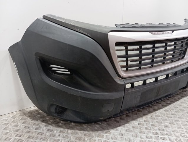1637293680 Peugeot/Citroen Zderzak przedni, środkowa część