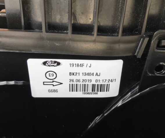 BK2113404AJ Ford Lampa zespolona tylna prawa