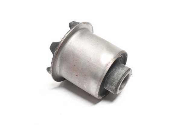 Tuleja (poduszka) przedniej belki  KIA Cerato I sedana (LD) (2004 - 2008) cena, od 40,69 USD