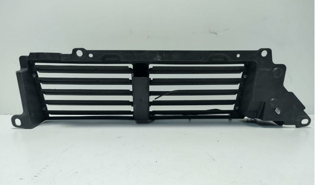 Żaluzja chłodnicy Land Rover LR102691