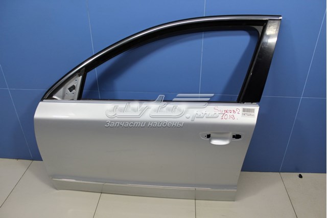 Do koszyka Drzwi przednie lewe Skoda SuperB II 3T4