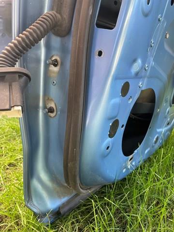  Drzwi tylne prawe Nissan LEAF 1