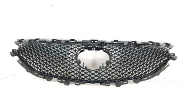 Atrapa chłodnicy Mazda KB8C50719 cena, od 41,65 USD