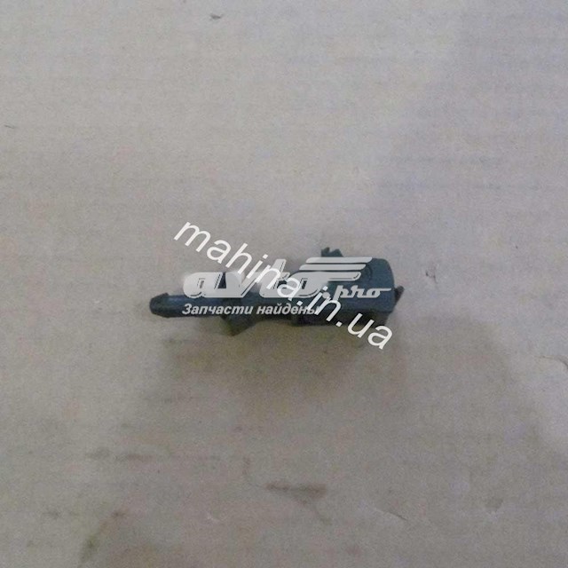 Dysza spryskiwacza szyby przedniej Chery Tiggo FL