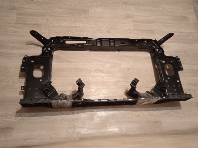 Osłona chłodnicy kompletna (panel mocowania reflektorów) Signeda PKA30015A cena, od 162,22 USD