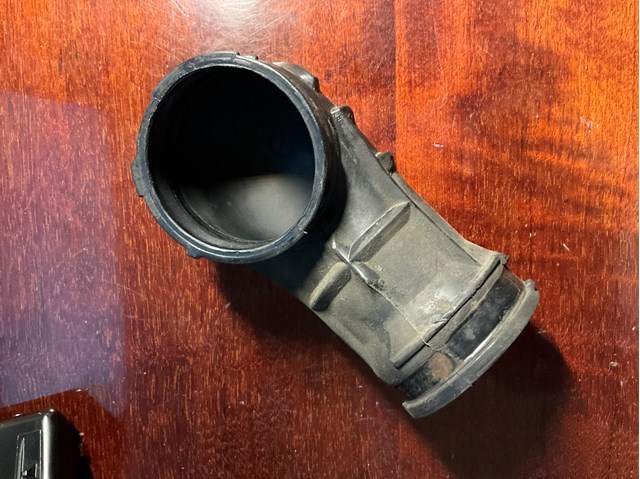 Króciec powietrza, przepływomierz Land Rover Range Rover SPORT I SUV (L320) (2005 - 2013) cena, od 66,34 USD