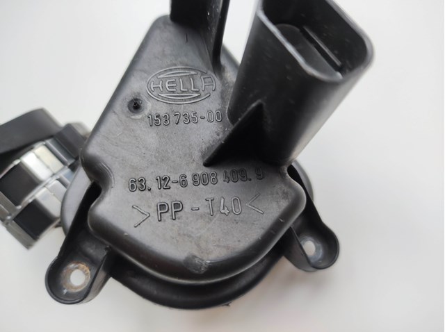8352206 BMW Korektor swiatel