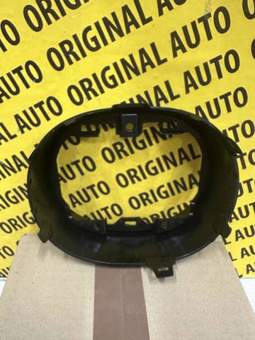 Uchwyt emblematu kratki chłodnicy Mazda GBEF50716 cena, od 53,65 USD