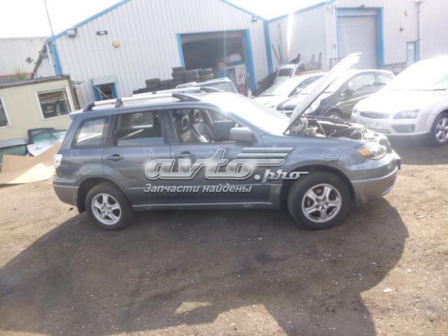  Drzwi przednie lewe Mitsubishi Outlander 1