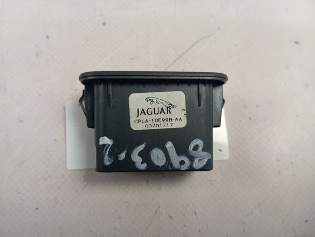 Przycisk blokady klapy bagażnika (drzwi 3/5) Land Rover CPLA10E998AA cena, od 45,97 USD